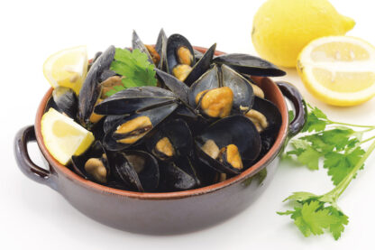 MOULES ENTIERES CUITES DANS LEUR JUS