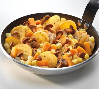 POÊLEE GIROLLES ET LEGUMES ANCIENS au beurre persillé